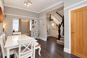 Dining Room- click for photo gallery